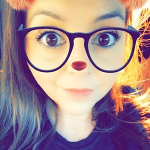 Meet your Posher, Tracy